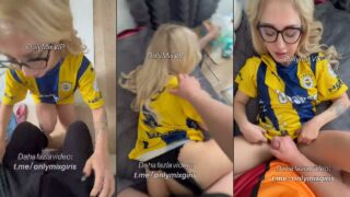 Fenerbahçe formalı hatunu sikiyor